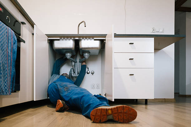 Professional Leak Detection technician working in Langley, WA
